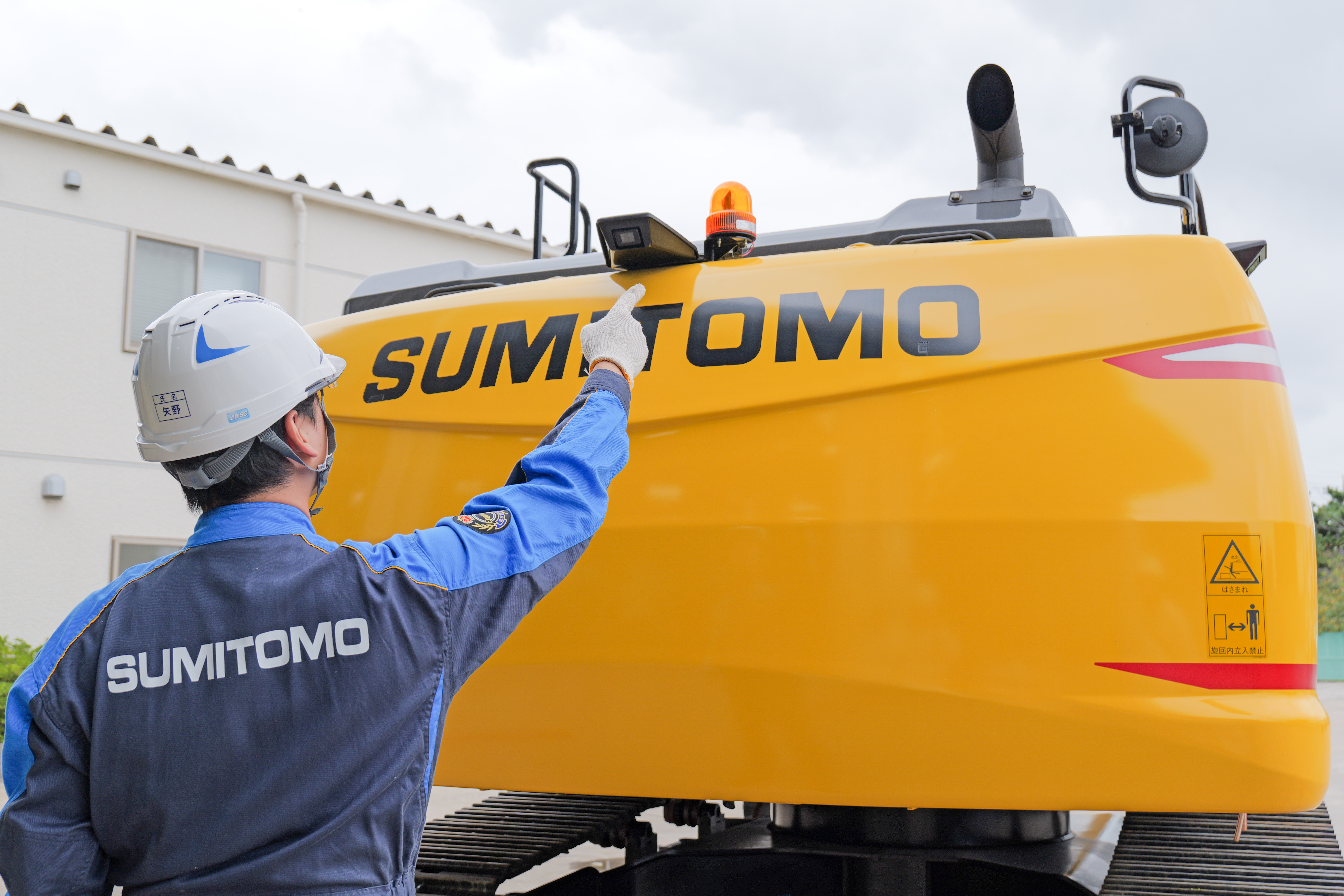 エンジン排気色・異音等 