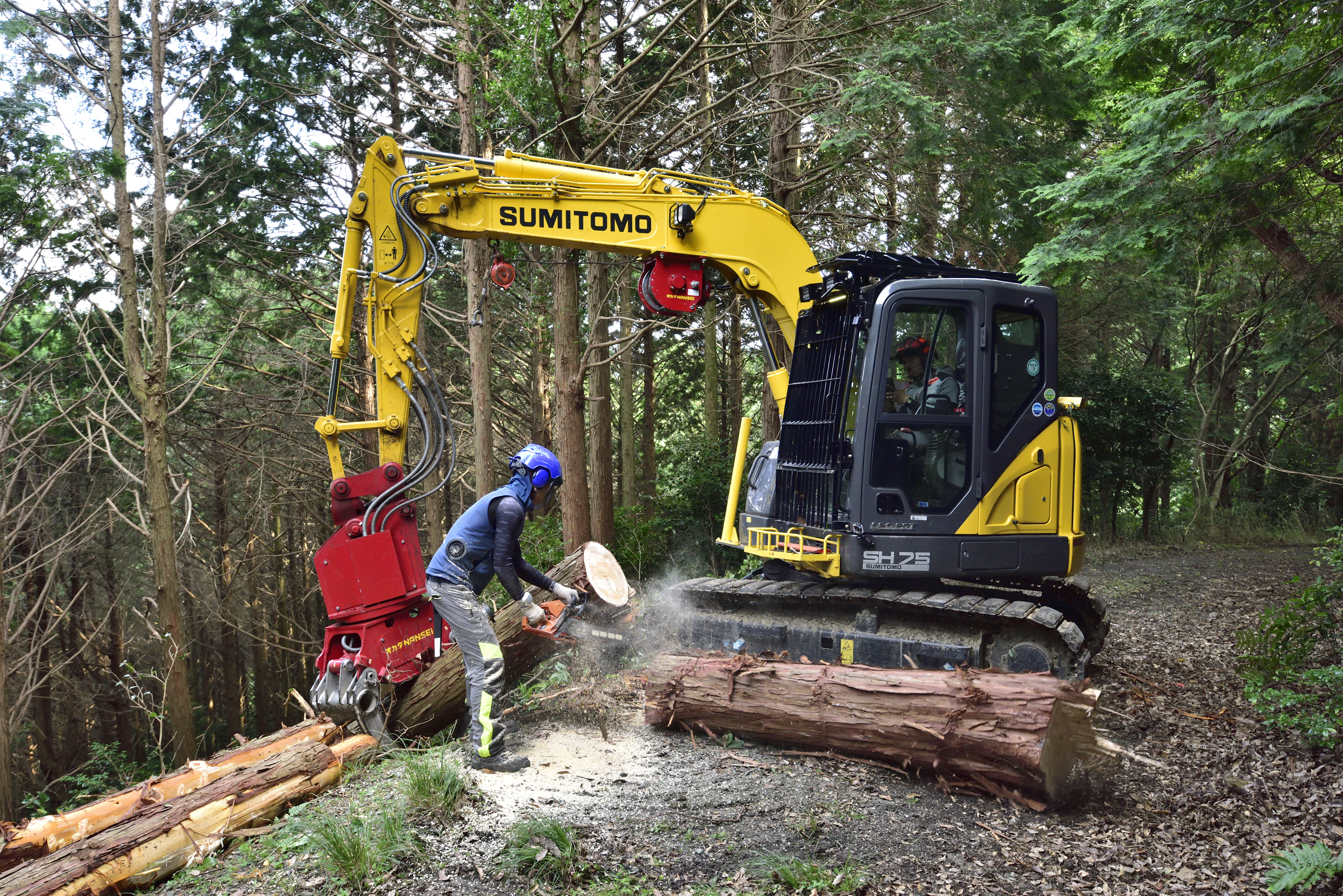 森友vol.17　有限会社氏原林業（静岡県）_2025年10月発刊