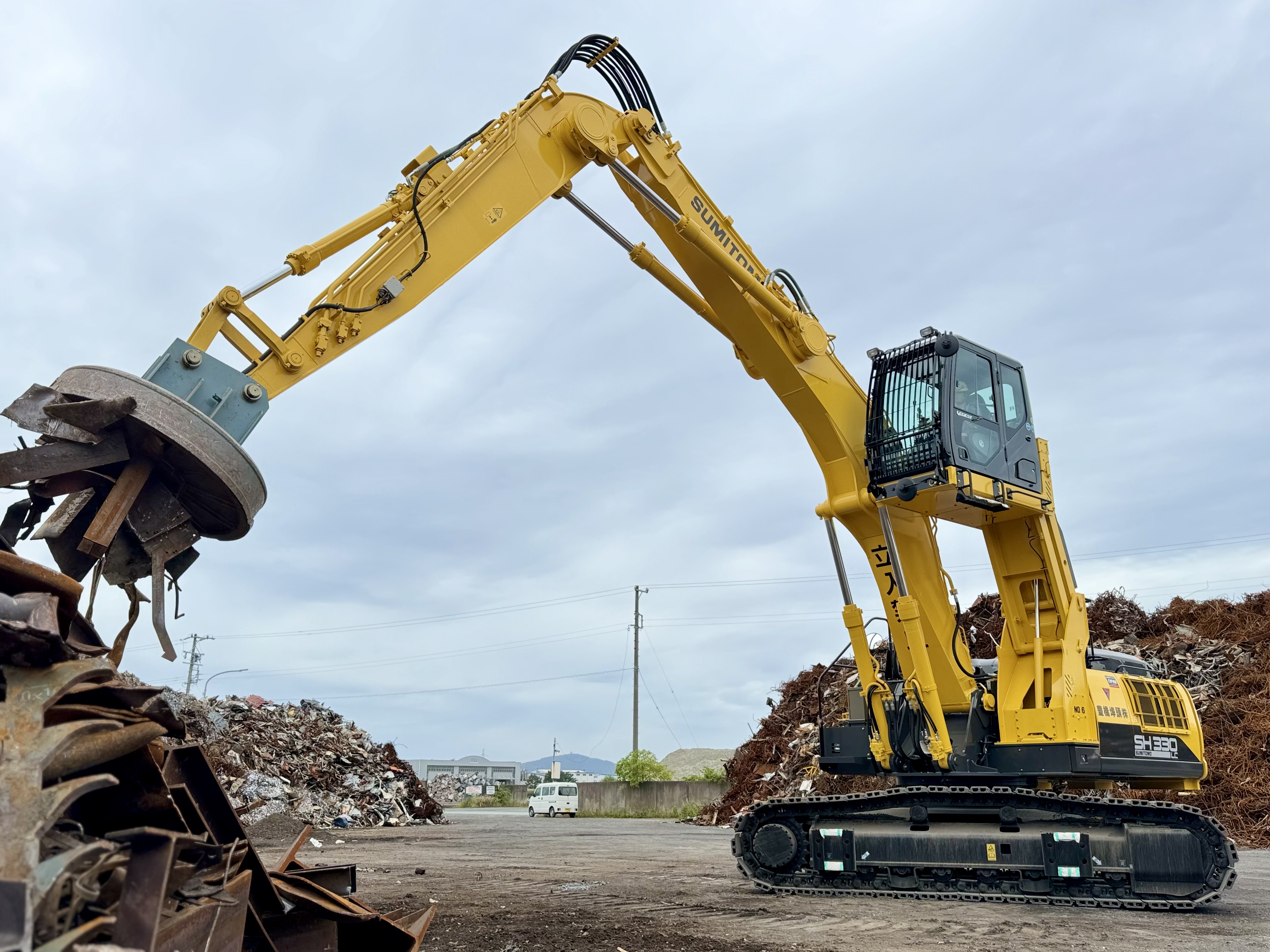 vol.36　豊橋埠頭・SH330LC-7 MH.jpeg